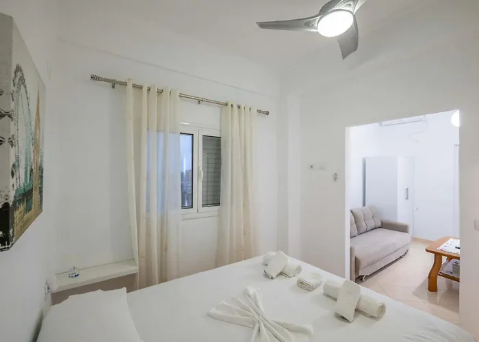 Sunset In Apartment Sarandë